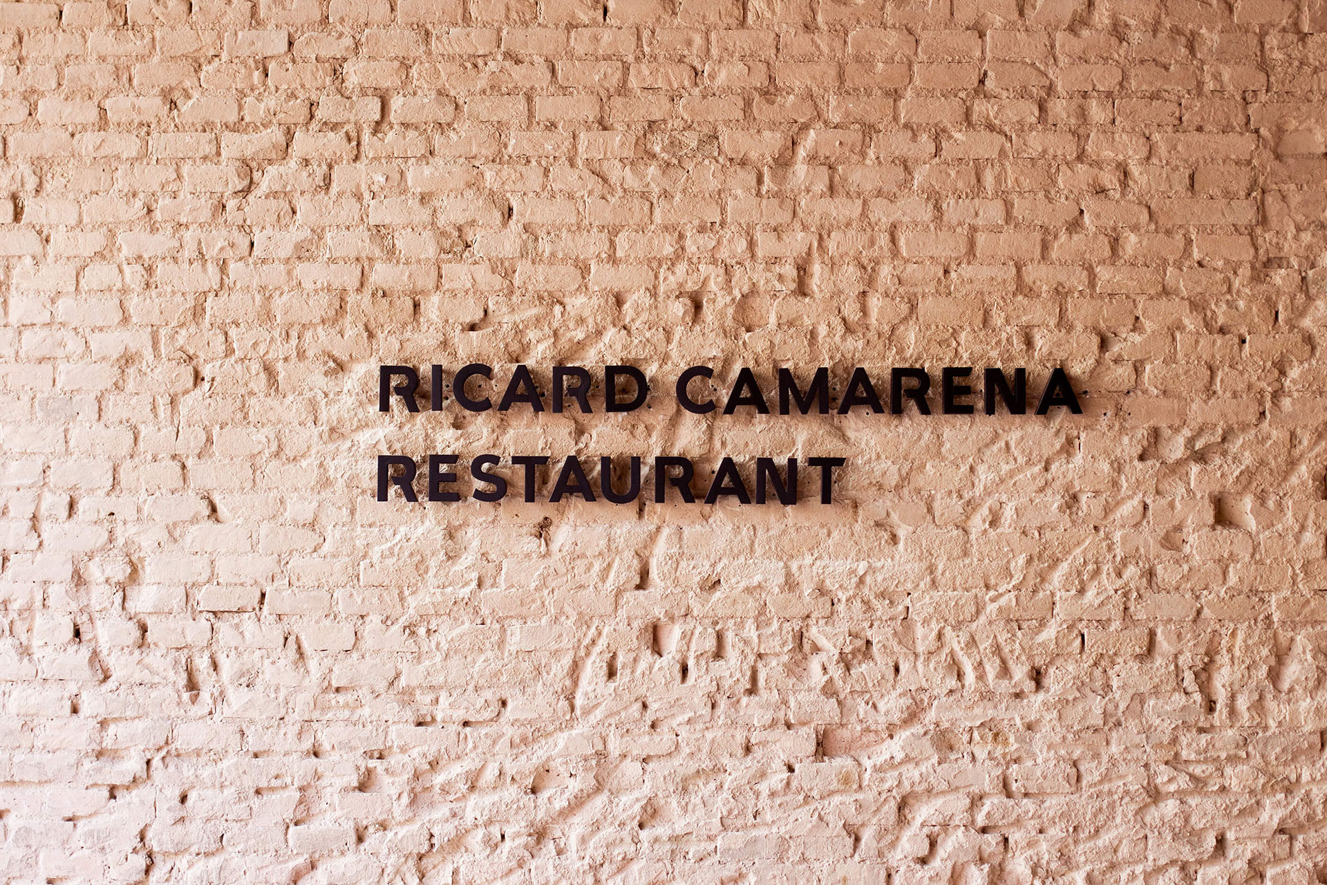 Ricard Camarena Restaurant - branding